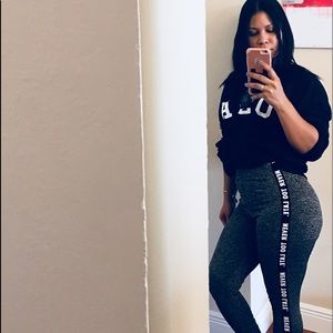 Meet your Posher, Ana